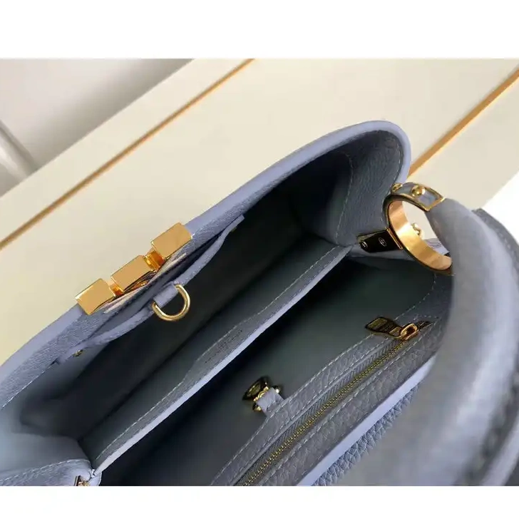 LV 2209DJ0002 Bag 0727